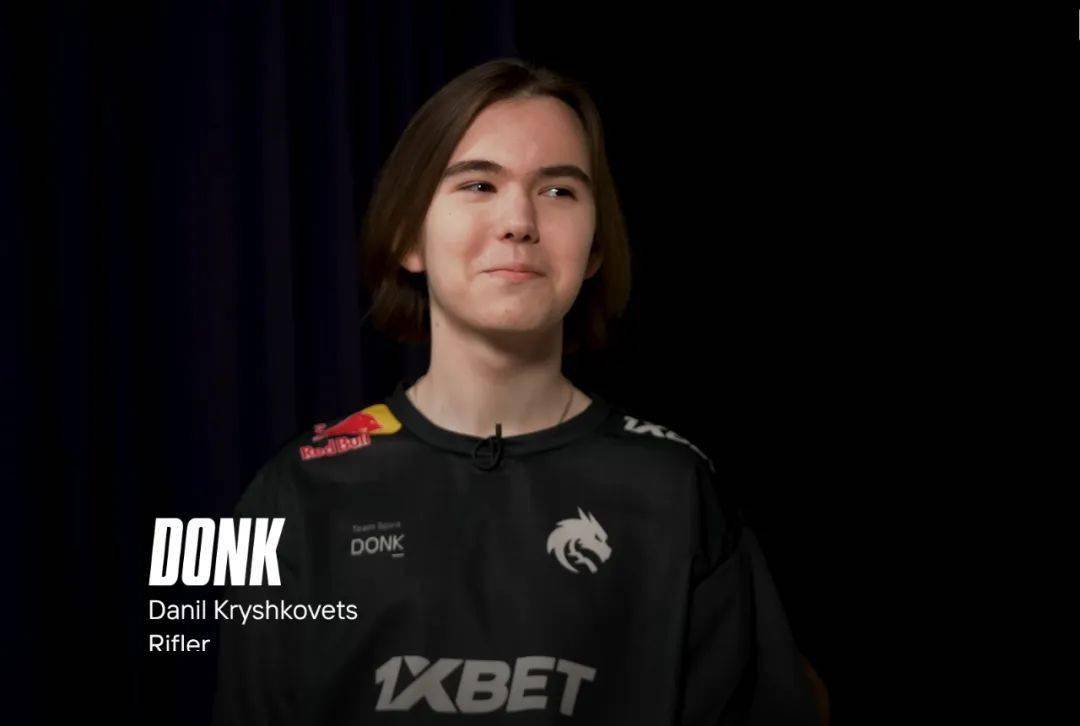 BLG赛后返图：Bin喜笑颜开 脸部馒化略微严重 ELK热情挥手