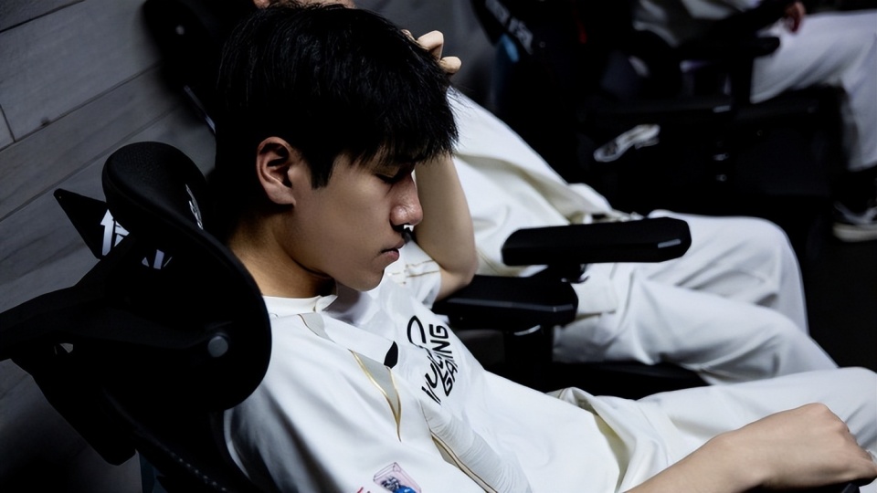 Flame宣布退役，S5 LGD宣告全剧终