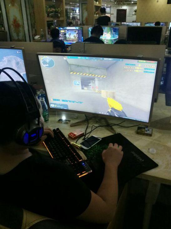 2025 LPL夏季赛A组战队海报一览：开赛倒计时3天！