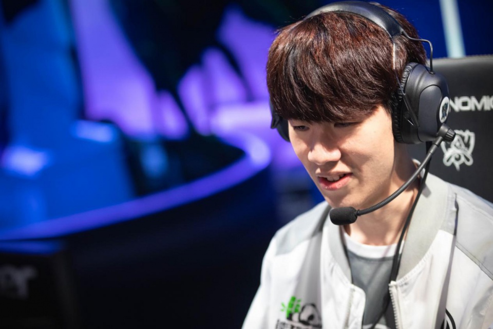 英雄联盟LPL Doinb谈LCK中单，Faker不在前三